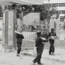 Police in riot gear, prepar...