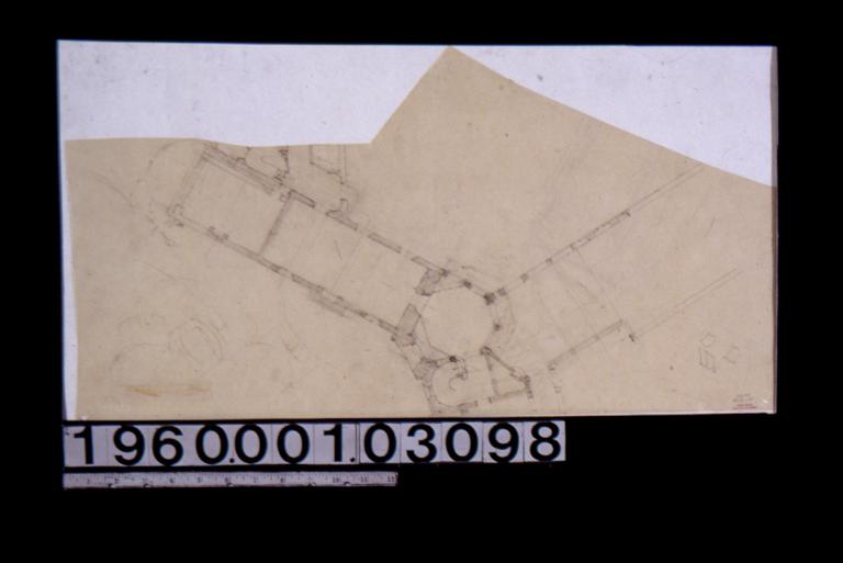 Sketch of partial floor plan\, unidentified sketches